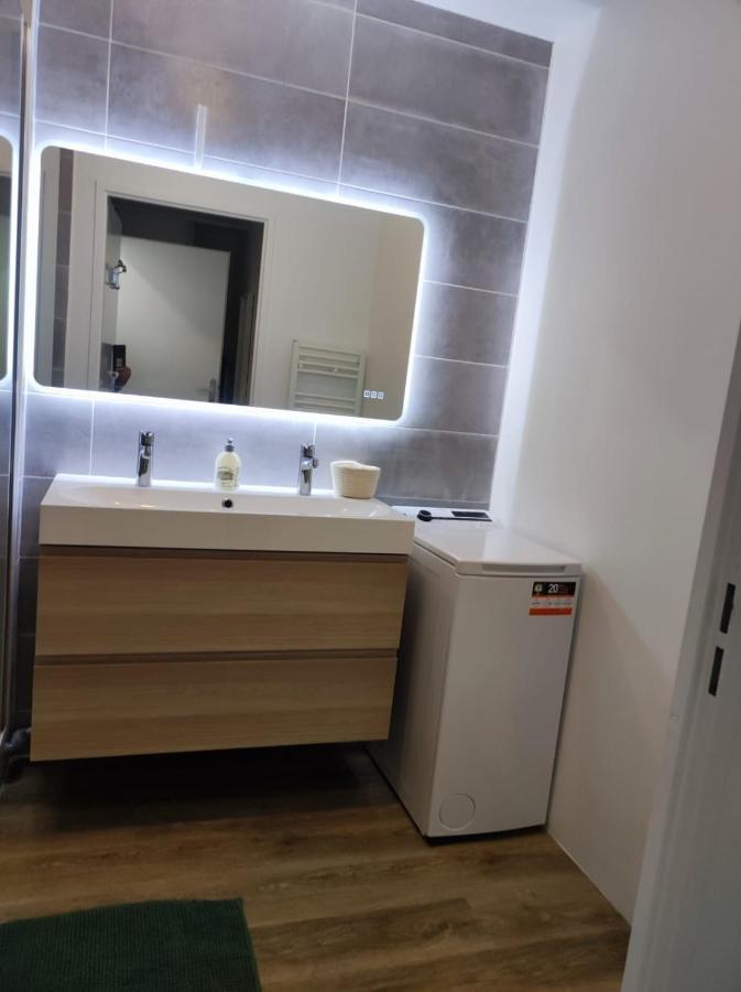 Proche De Paris T3 Tout Confort Courcouronnes エクステリア 写真