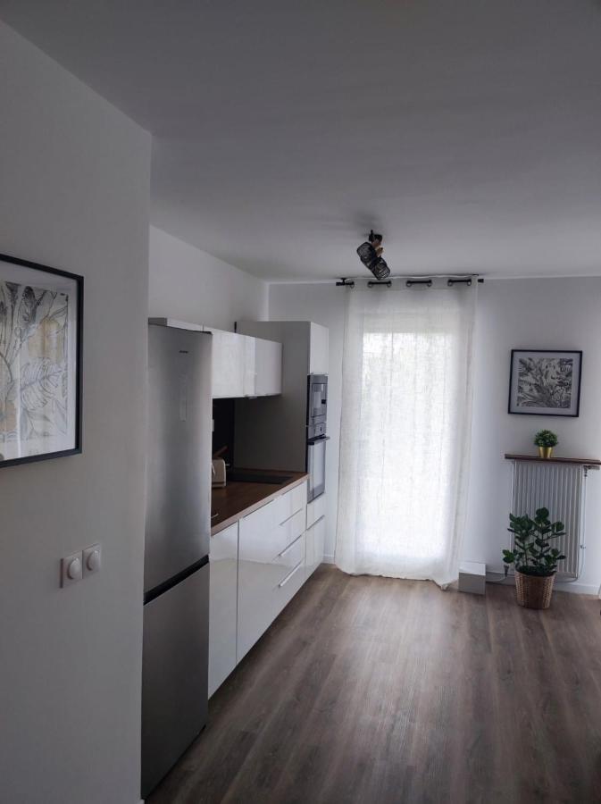 Proche De Paris T3 Tout Confort Courcouronnes エクステリア 写真